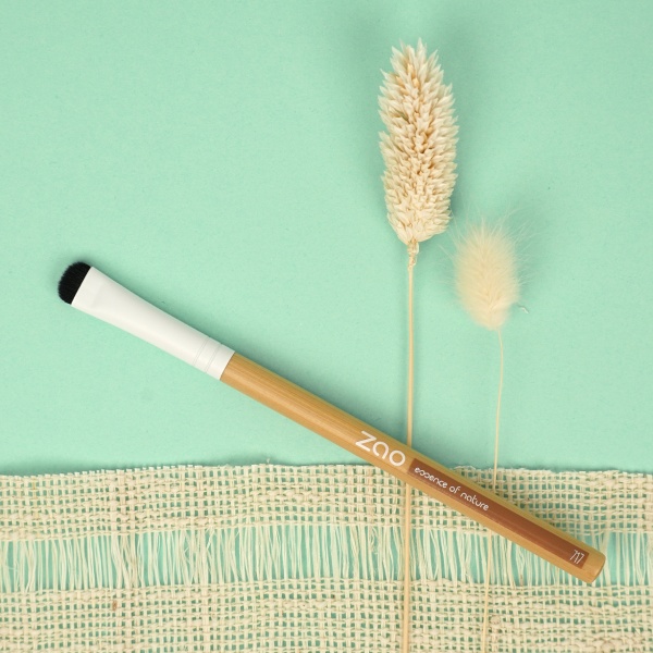 Bamboo Lash Brush